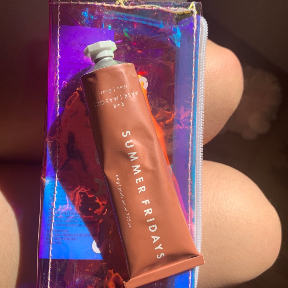 Summer Fridays R+R mask and case